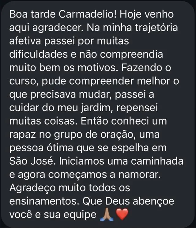 Aluna conta que conheceu um rapaz no grupo de oração e começou a namorar depois de fazer o curso